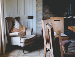 armchair-1031257_960_720