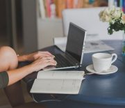 Så tjänar du pengar med din designblogg
